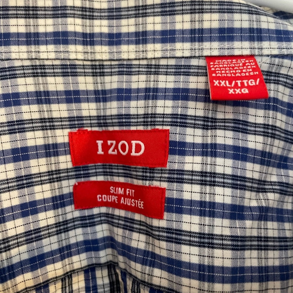 Izod Men's Navy and White Checkered Button Down Shirt - Picture 3 of 3